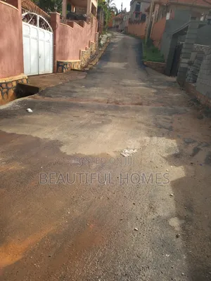 Furnished 5bdrm Duplex in Kira, Central Division for sale