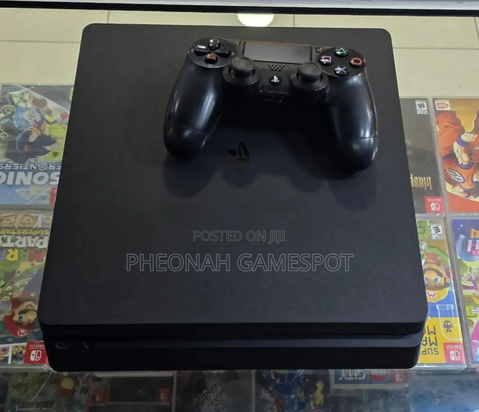 Chipped Ps4 Slim. Playstation 4 Slim Gaming Console, 12games + 2 Pads.