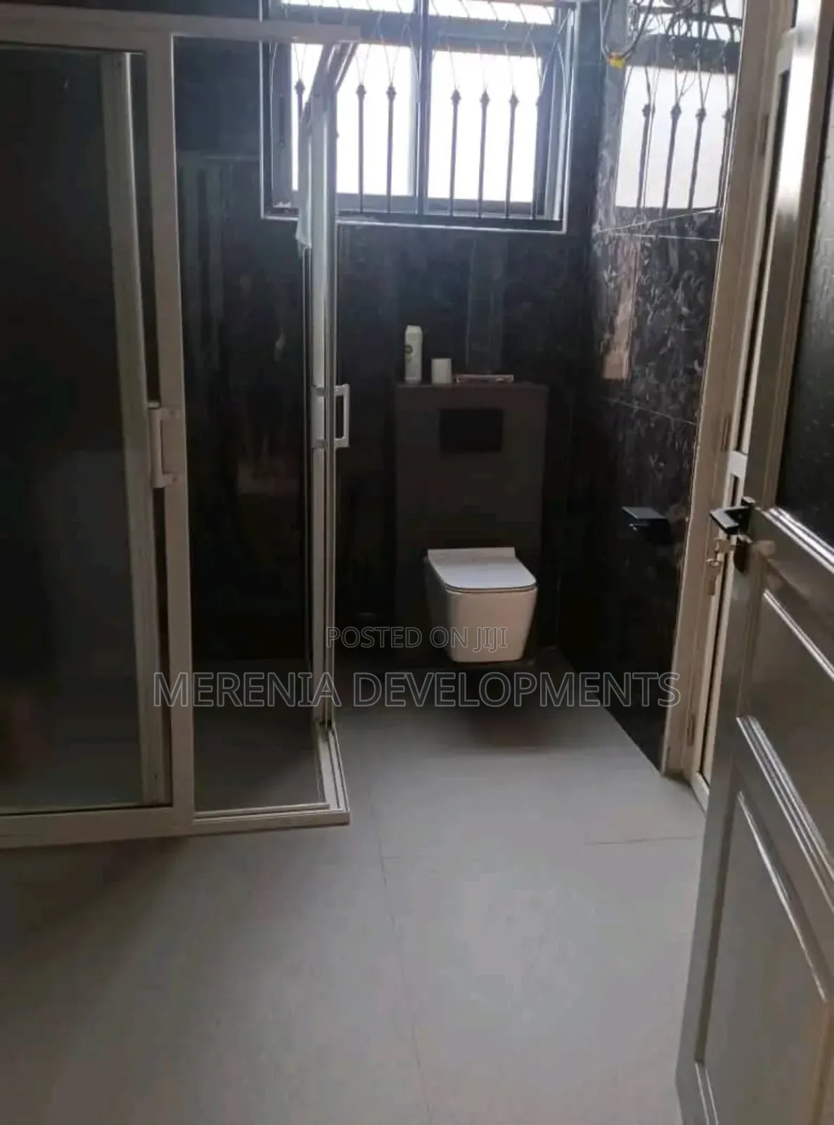 5bdrm House in Kiggo, Kakiri for rent