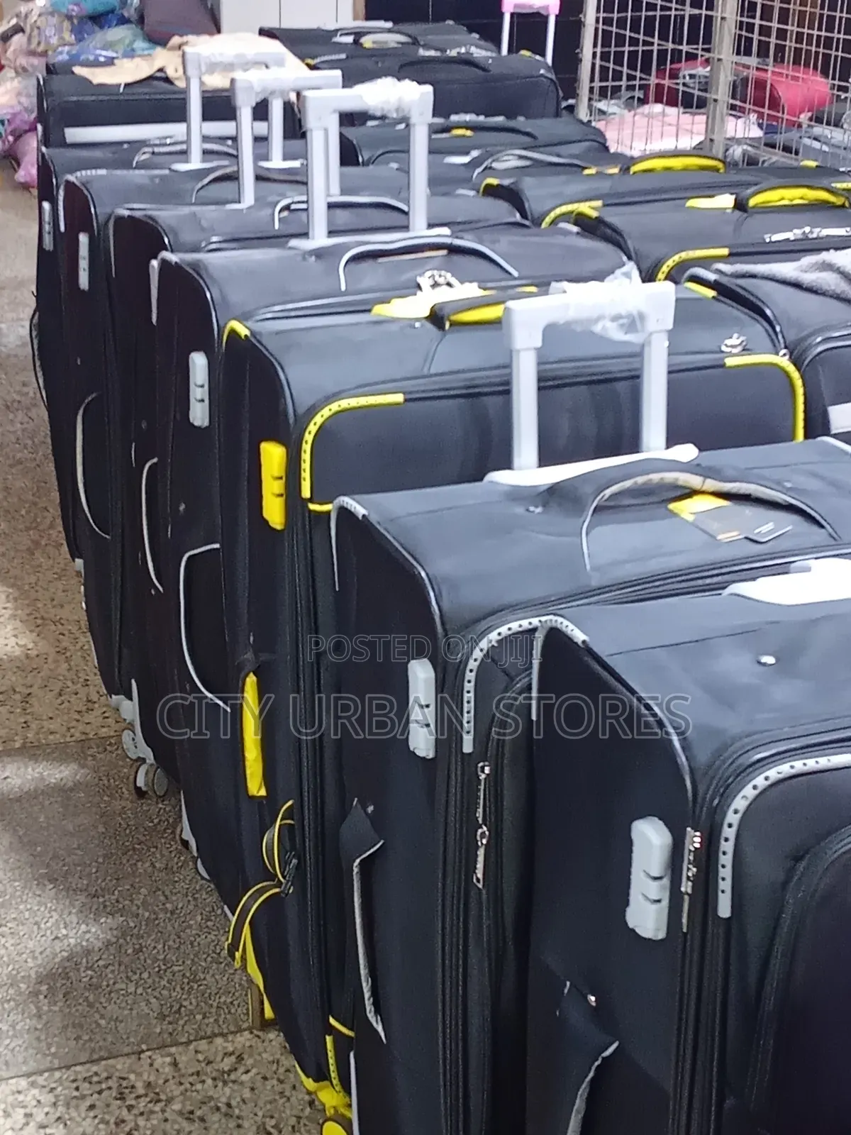 Black Dfavors Extra Large Suitcase