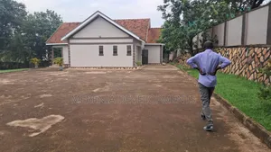 4bdrm House in Naguru, Nakawa for rent