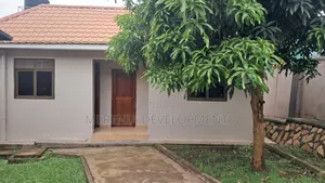4bdrm House in Naguru, Nakawa for rent