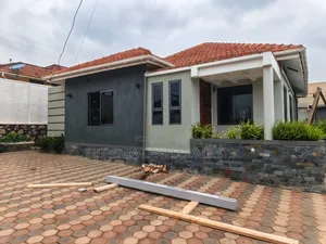 3bdrm House in Naalya, Nakawa for rent