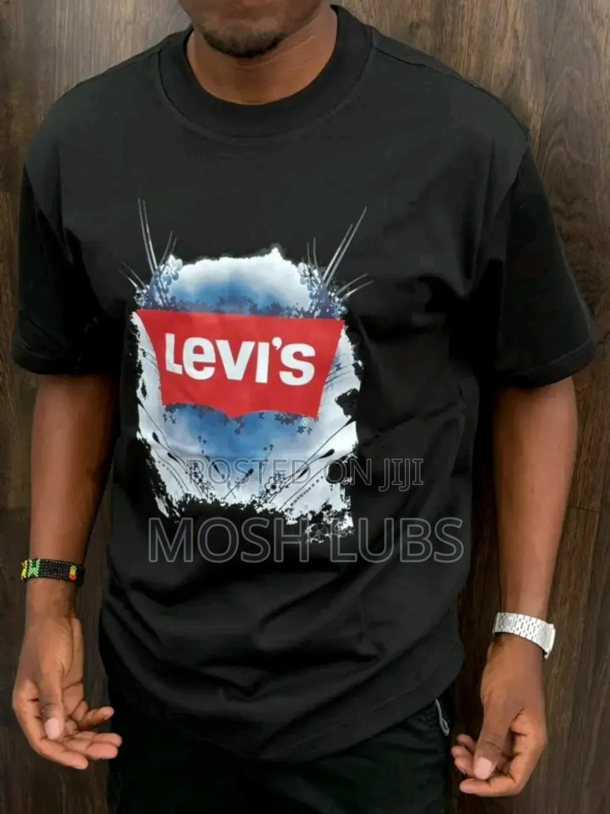 Levis Round Neck Tshirs