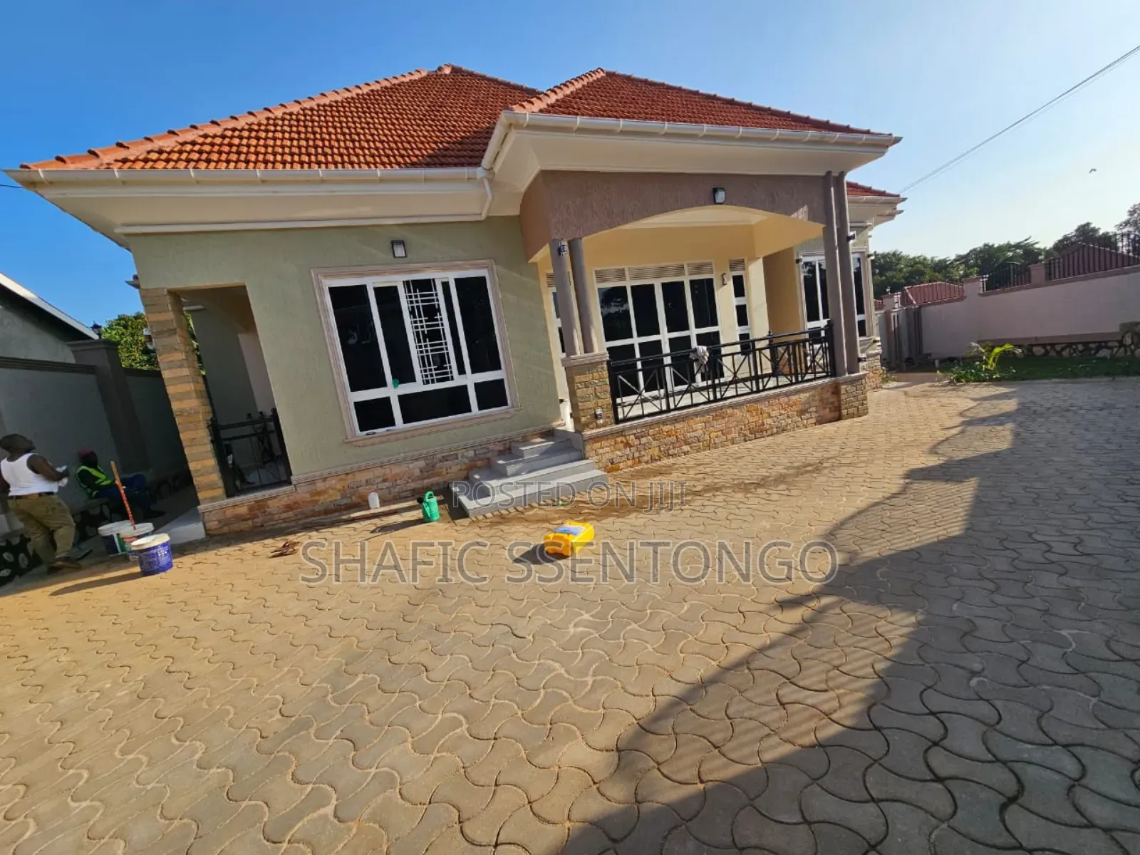Furnished 6bdrm House in Ssisa for sale
