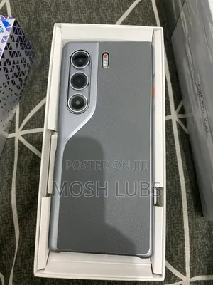 New Tecno Camon 40 Pro 4G 256 GB Black
