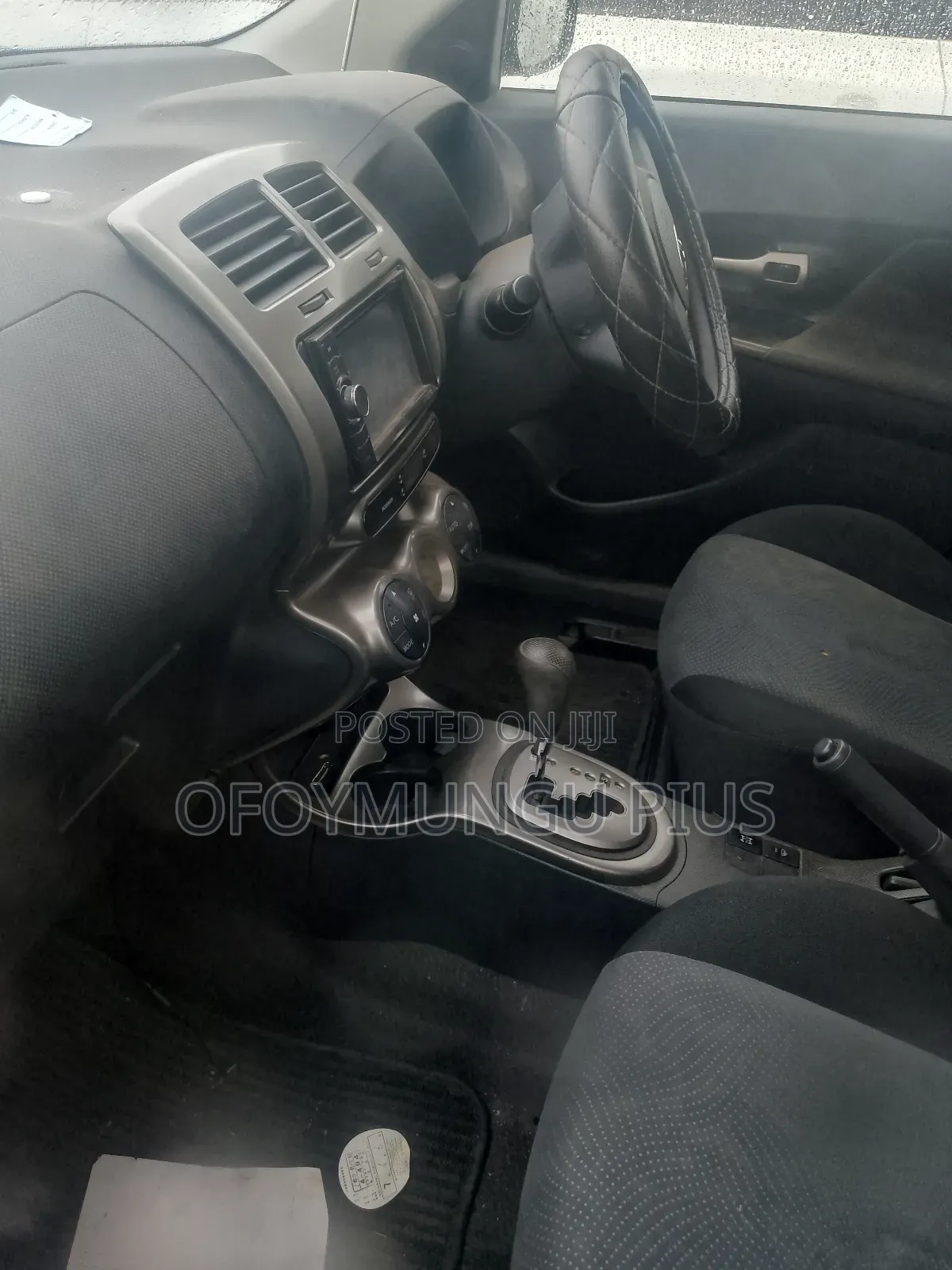 Toyota IST 2012 Black