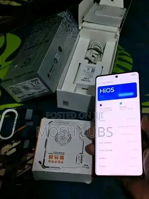 New Tecno Camon 40 Pro 5G 256 GB Gray