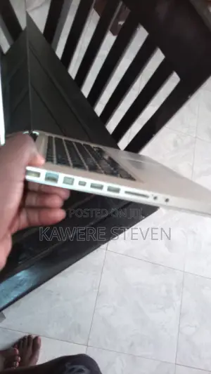 Laptop Apple MacBook Pro 16GB Intel Core i5 SSD 256GB
