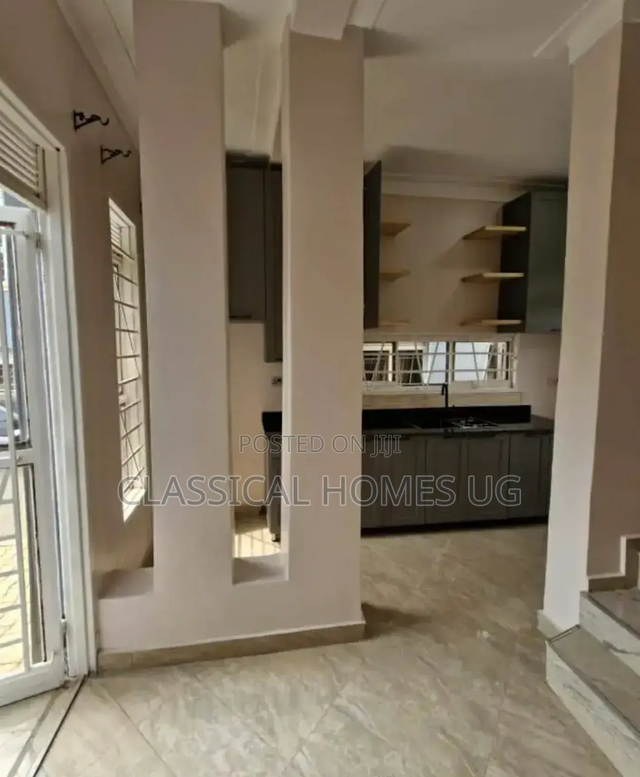 4bdrm Duplex in Muyenga, Central Division for rent
