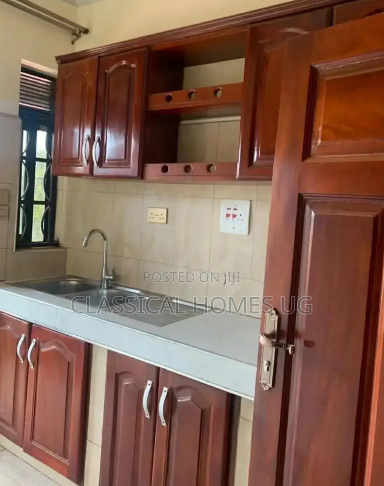2bdrm Apartment in Maganjo Bombo Road, Central Division for rent