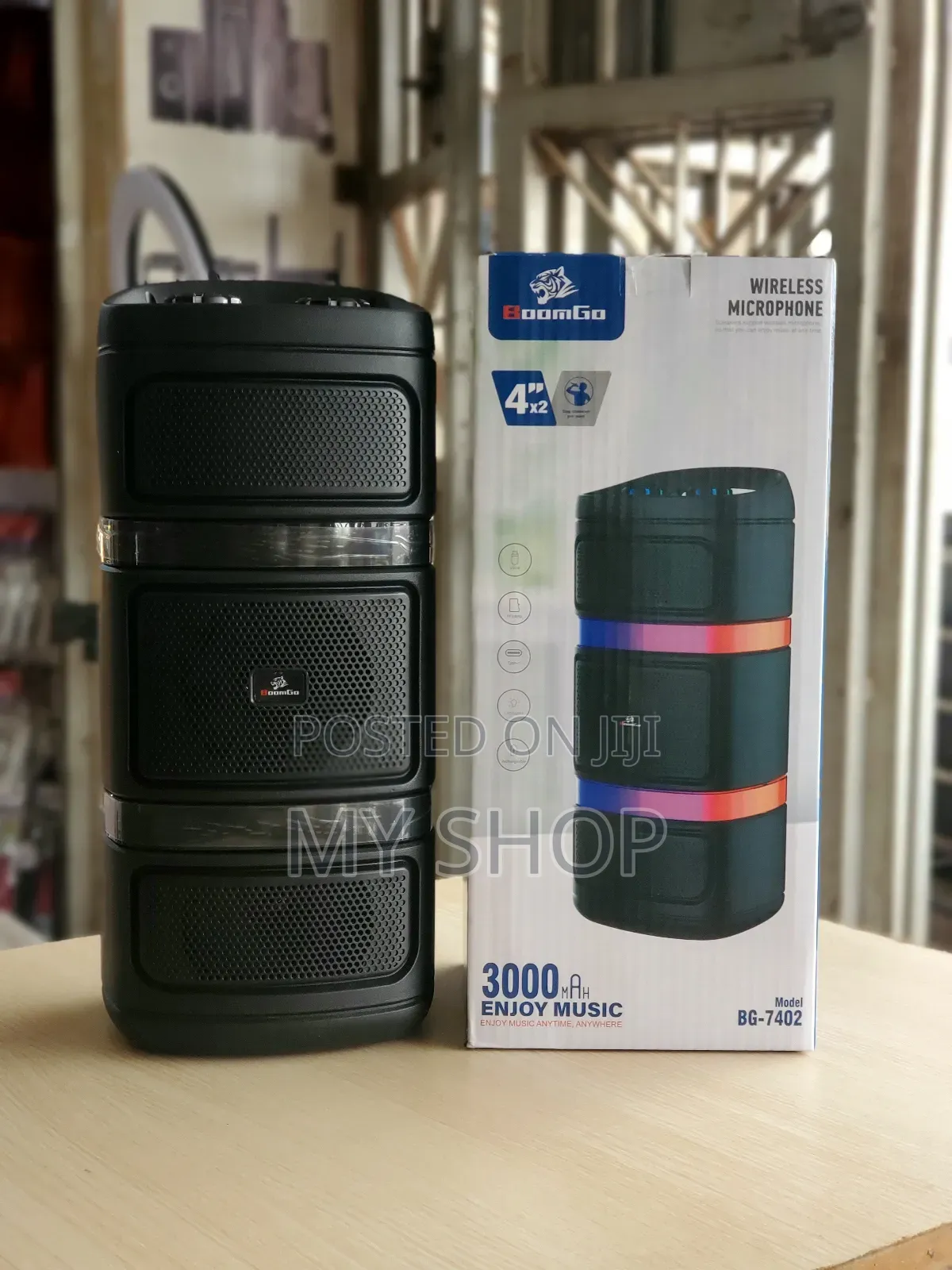 Portable Speaker Rechargeable - Strong Bass and Long Battery