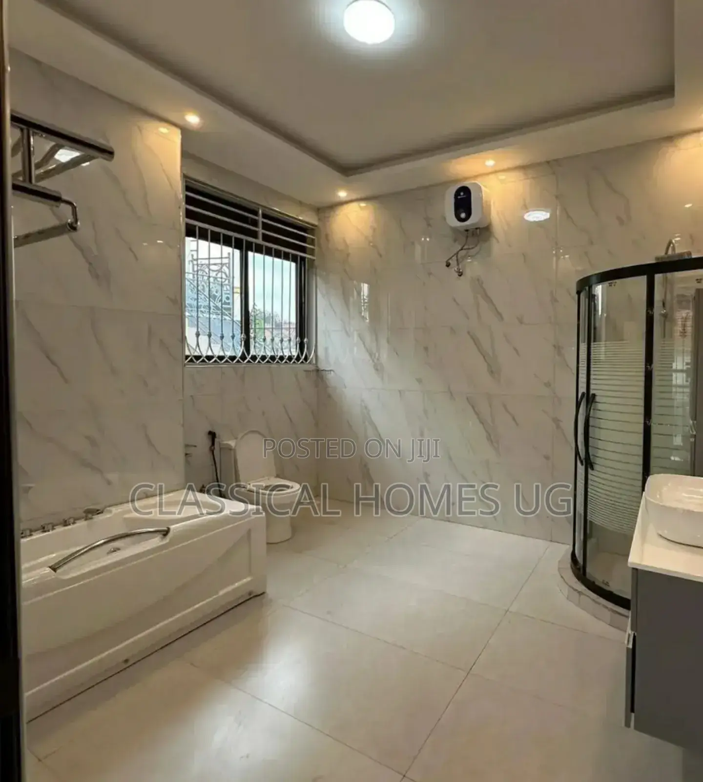 5bdrm Duplex in Lubowa Entebbe Road, Central Division for rent
