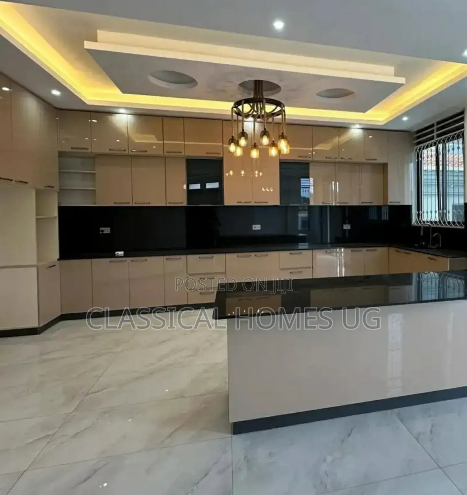 5bdrm Duplex in Lubowa Entebbe Road, Central Division for rent