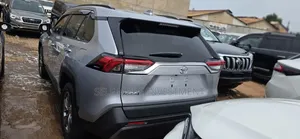 Toyota RAV4 2019 Gray