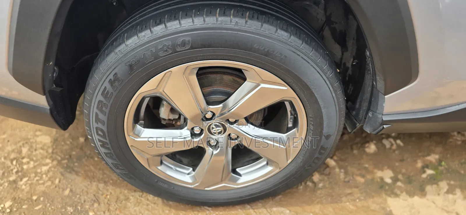Toyota RAV4 2019 Gray