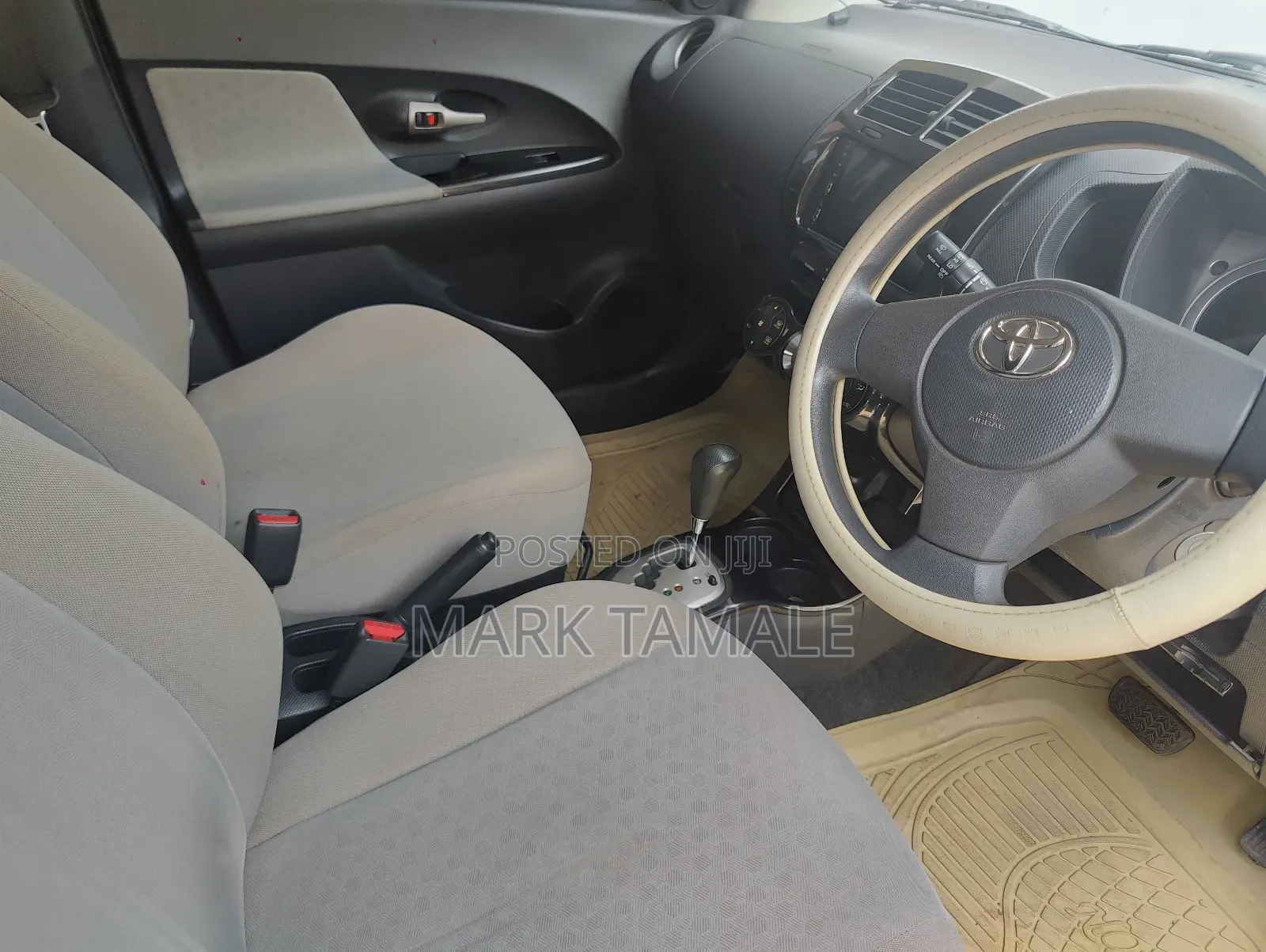 Toyota IST 2008 Black