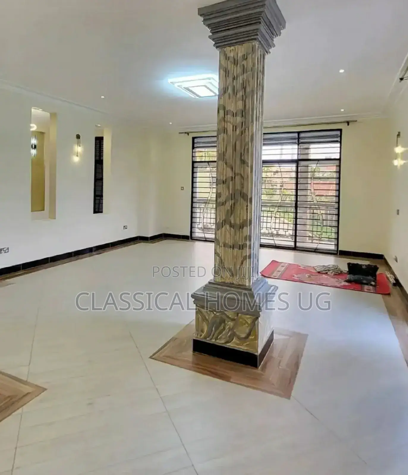 5bdrm Duplex in Akright Bwebajja, Central Division for rent