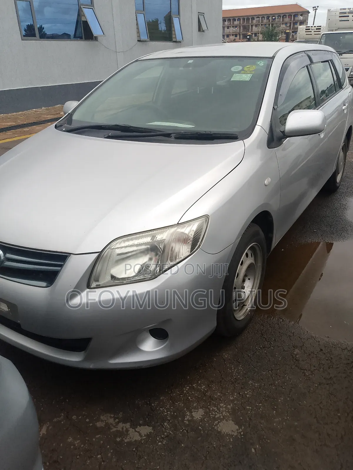Toyota Corolla Fielder 2012 Silver
