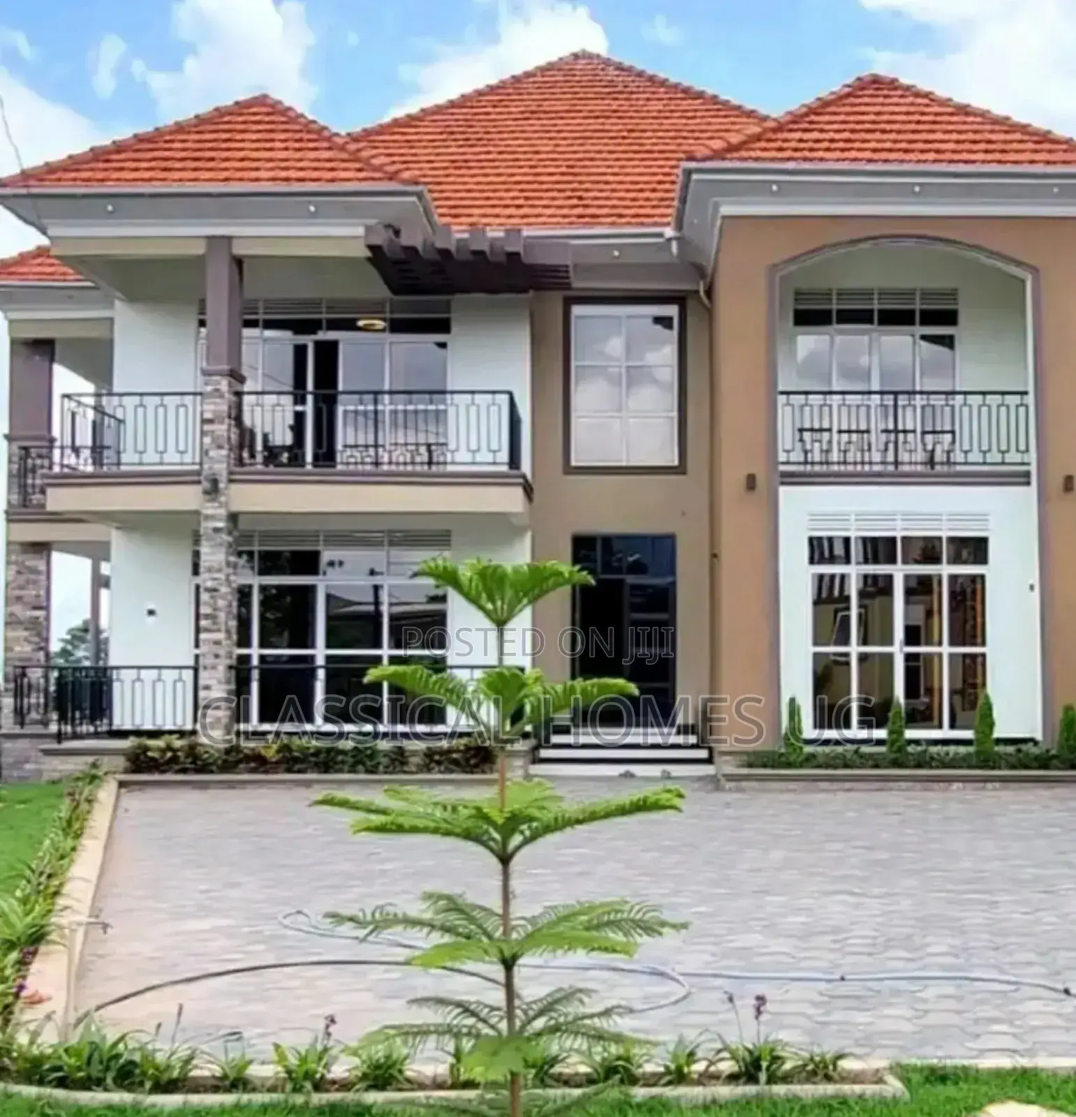 5bdrm Duplex in Akright Bwebajja, Central Division for rent