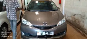 Toyota Wish 2011 Gold