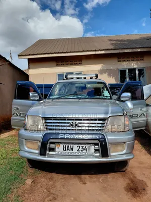 Toyota Land Cruiser Prado 2.7 5dr 2002 Silver