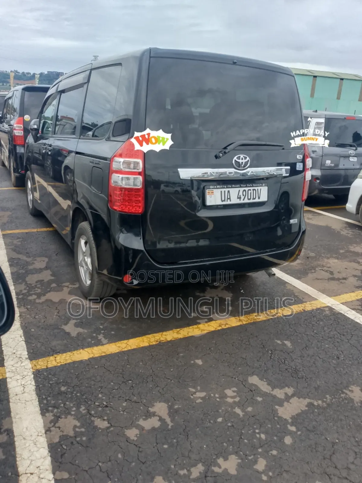 Toyota Noah 2010 Black