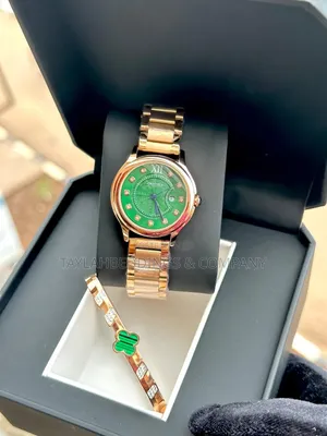 Cartier Luxury Green Jade Watches for Women, Japanese Quartz Movement