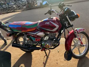 TVS HLX 125 2022 Red