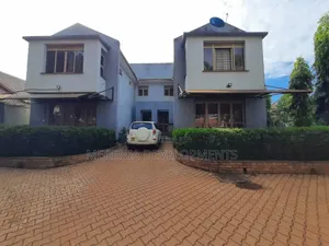 2bdrm Duplex in Kira for rent