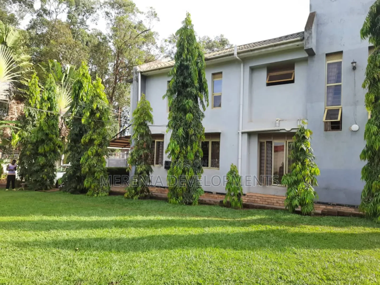 2bdrm Duplex in Kira for rent