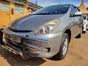 Toyota Wish 2007 Gray