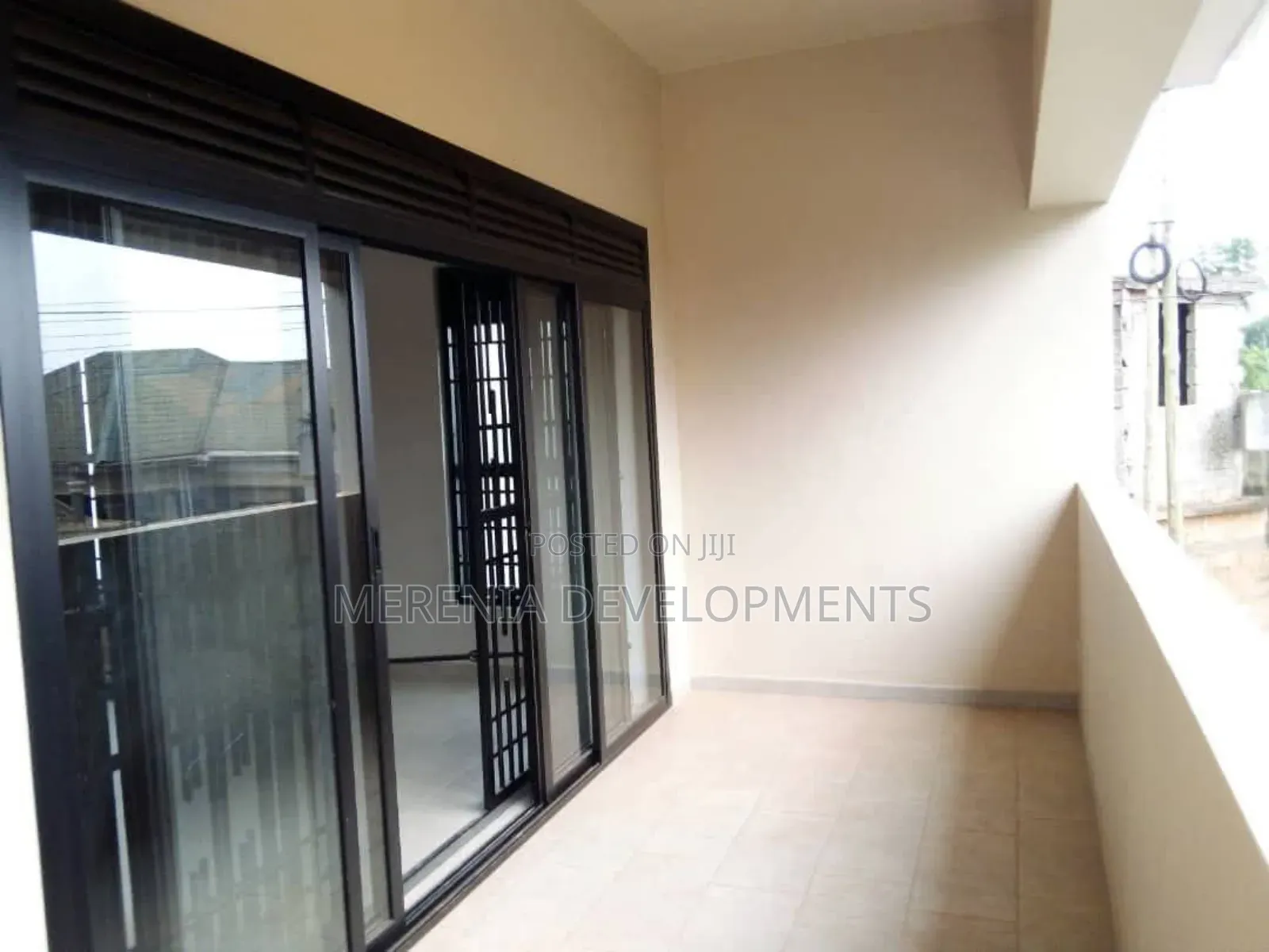 4bdrm Duplex in Kira for rent