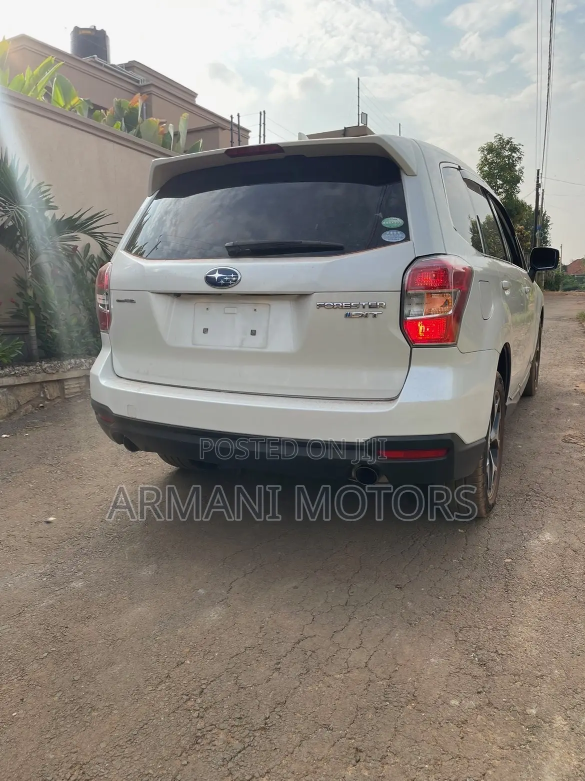 Subaru Forester 2.0XT Touring 4dr SUV AWD (2.0L 4cyl Turbo CVT) 2014