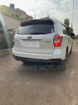 Subaru Forester 2.0XT Touring 4dr SUV AWD (2.0L 4cyl Turbo CVT) 2014