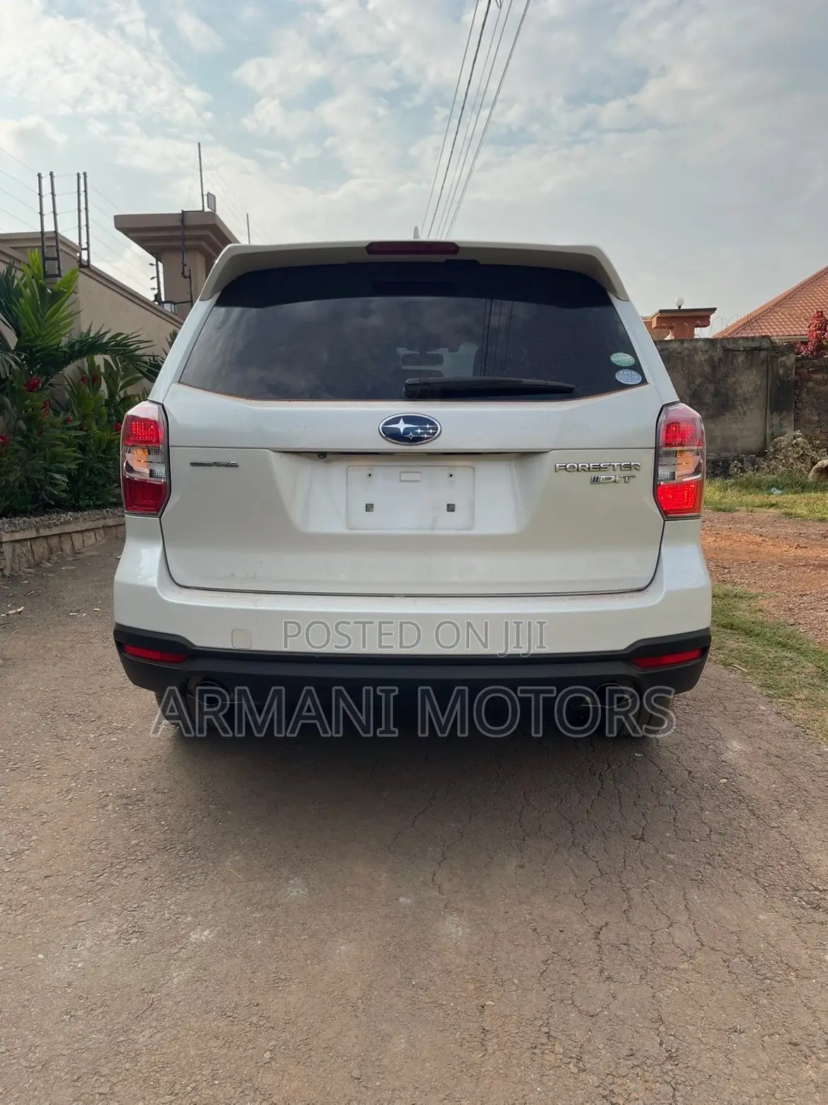 Subaru Forester 2.0XT Touring 4dr SUV AWD (2.0L 4cyl Turbo CVT) 2014