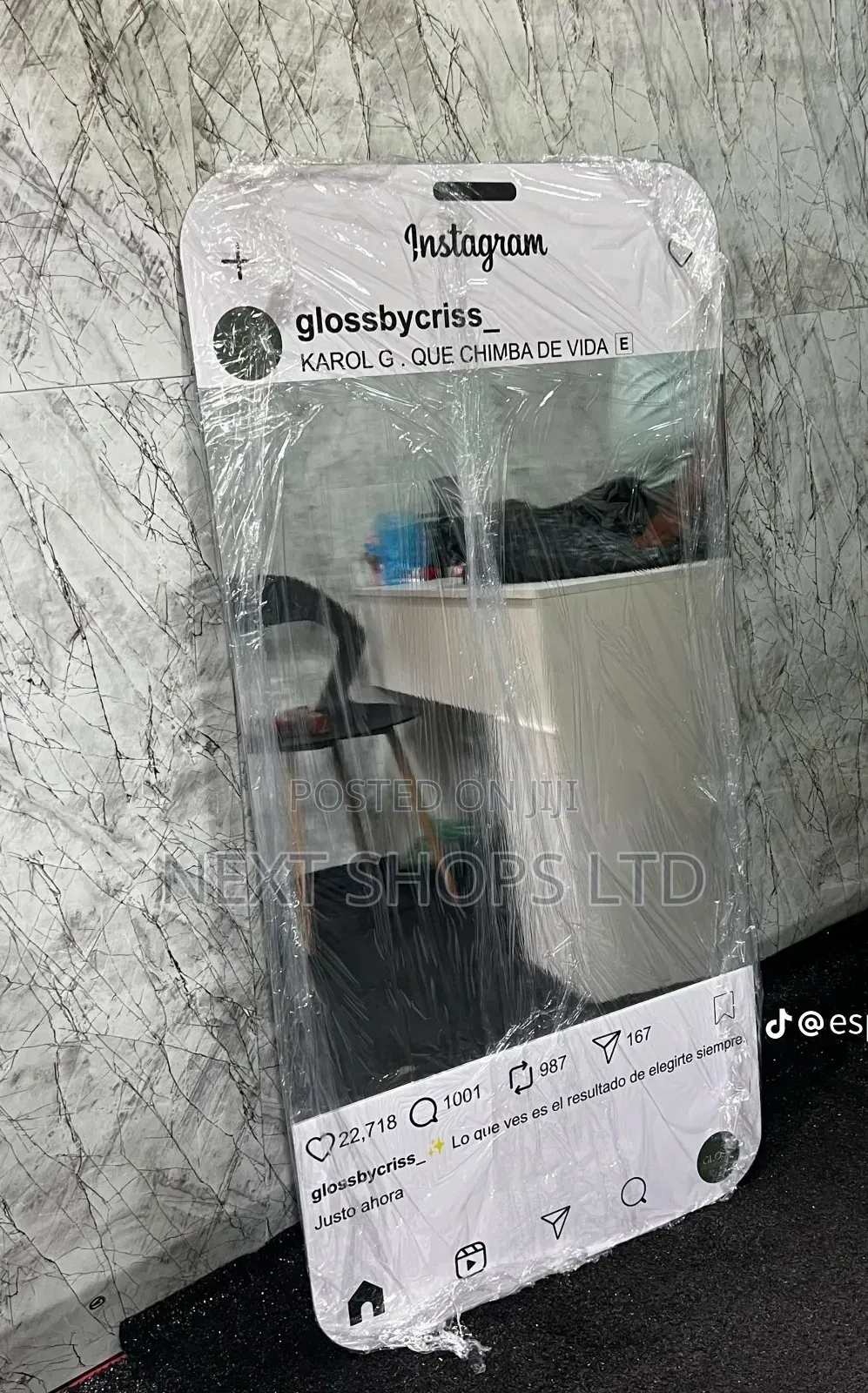 Instagram Dressing Mirrors/Instagram Dressing Mirrors/Dresser
