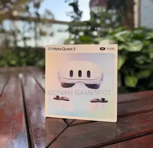 Brand New Meta Quest Vr3: Battery Stays Long Like A Village Meeting