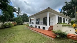 4bdrm Bungalow in Fs Properties Ltd, Central Division for sale