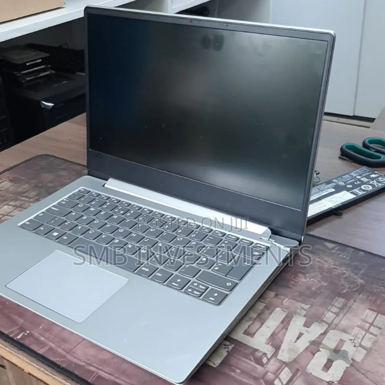 Laptop Hinges Fixing