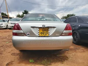 Toyota Mark II 2004 Silver