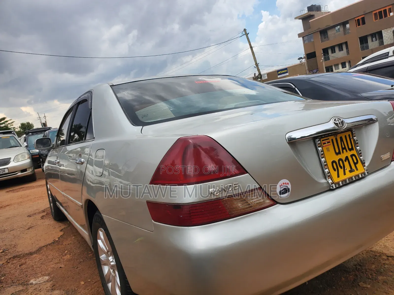 Toyota Mark II 2004 Silver