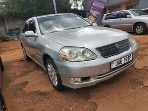 Toyota Mark II 2004 Silver