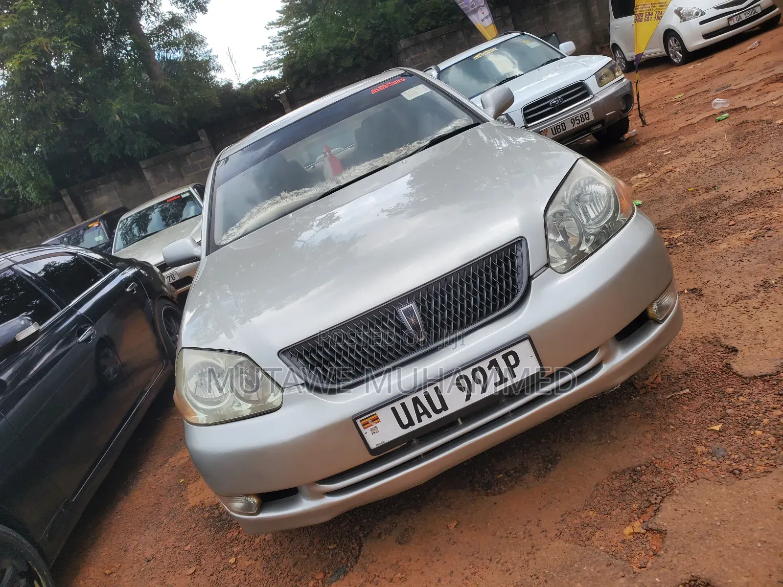 Toyota Mark II 2004 Silver