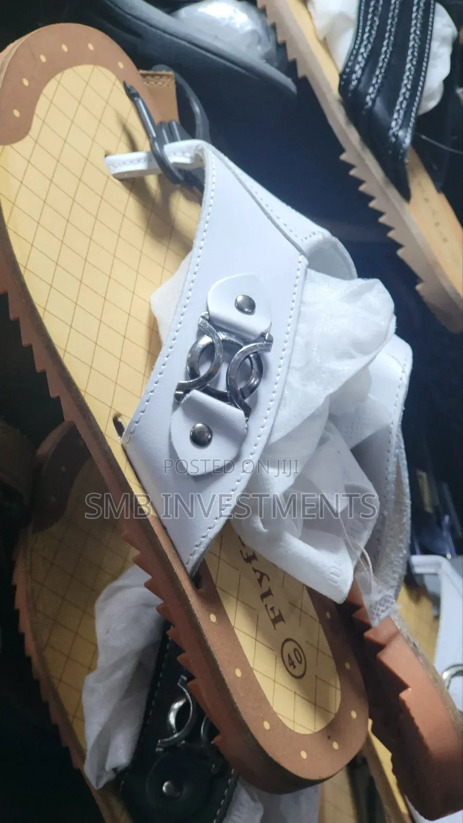 Cross Strap Sandles by Flyfast