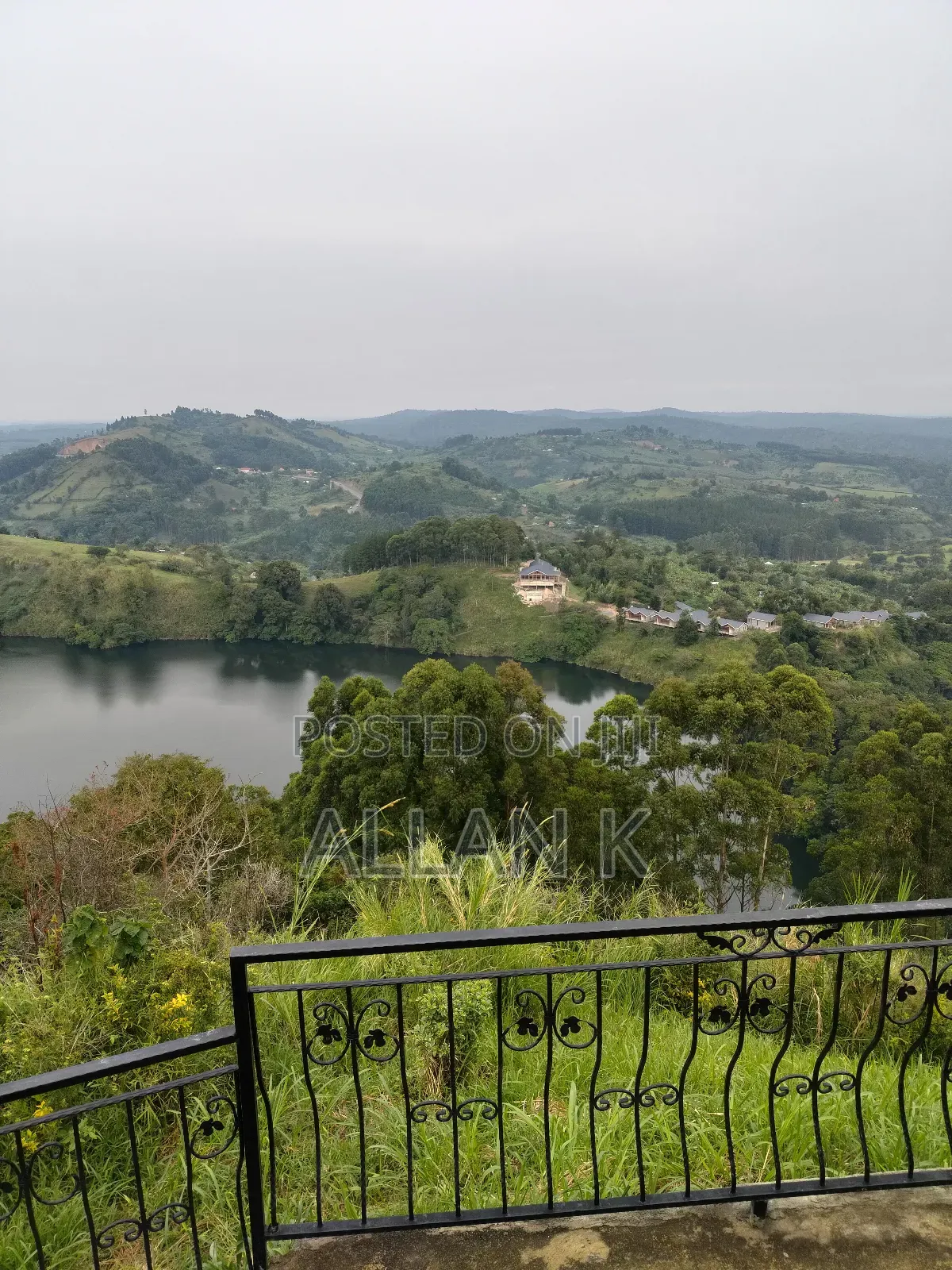 18 Acres Over Looking 3 Crater Lakes