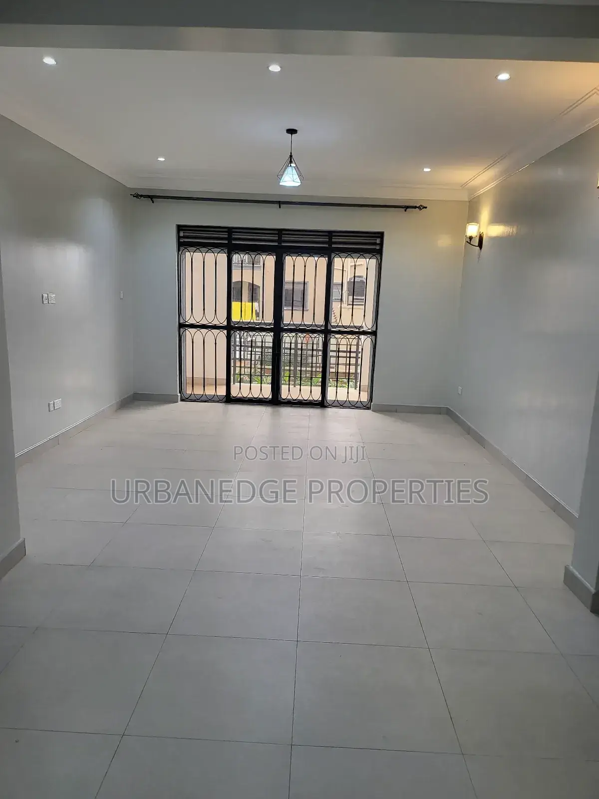3bdrm Apartment in Lubowa, Central Division for rent