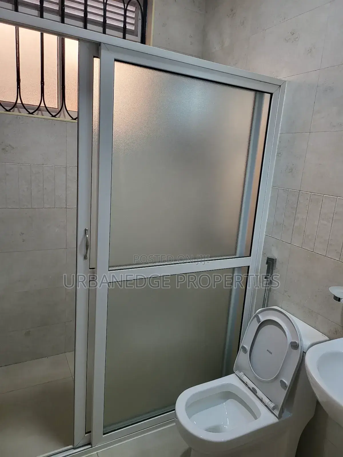 3bdrm Apartment in Lubowa, Central Division for rent