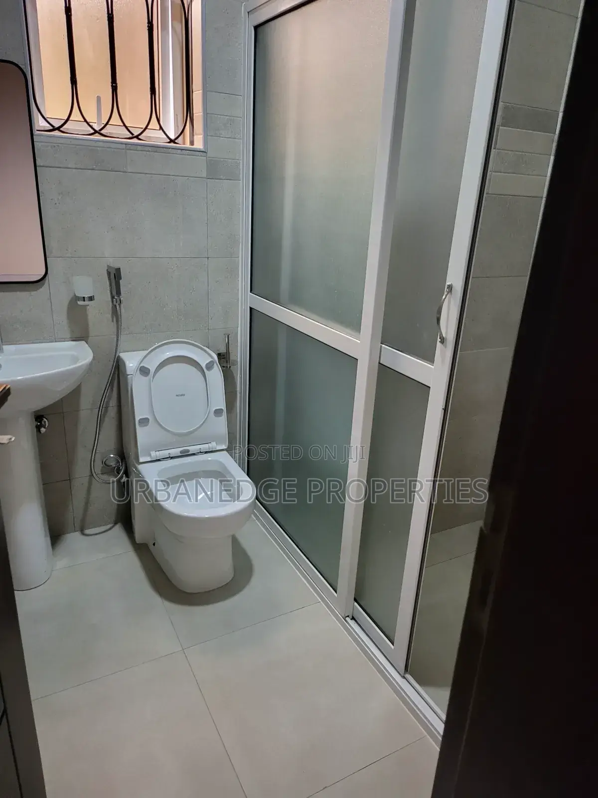 3bdrm Apartment in Lubowa, Central Division for rent