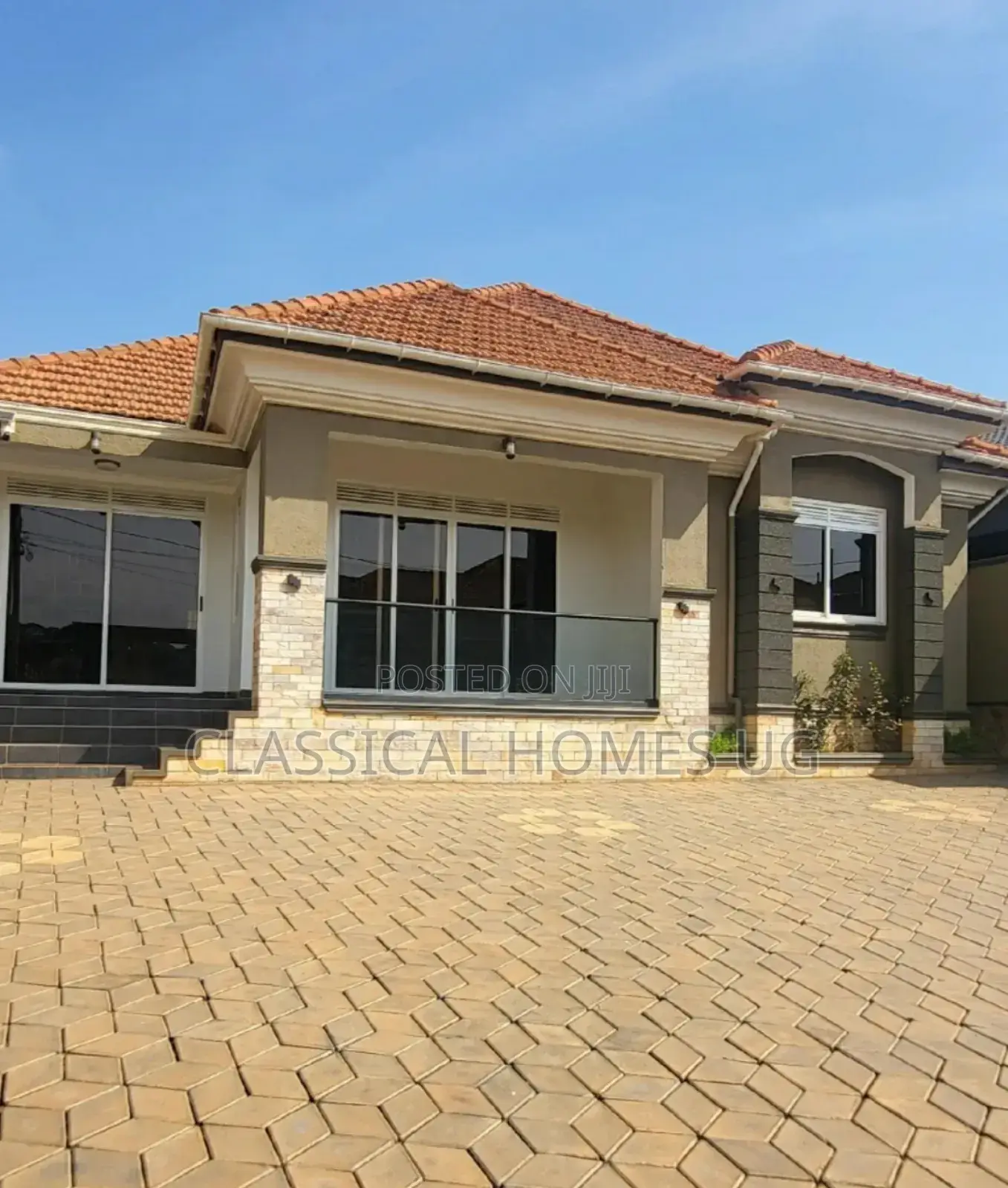 4bdrm Bungalow in Akright Bwebajja, Central Division for rent